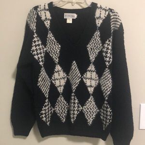 JH Collectibles Sweater SZ S Petite Wool/Angora Black White